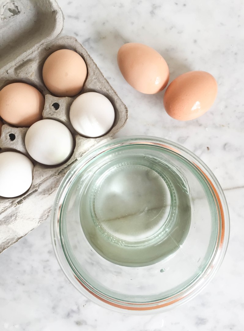 How to tell if eggs have gone bad - abagofflour.com 