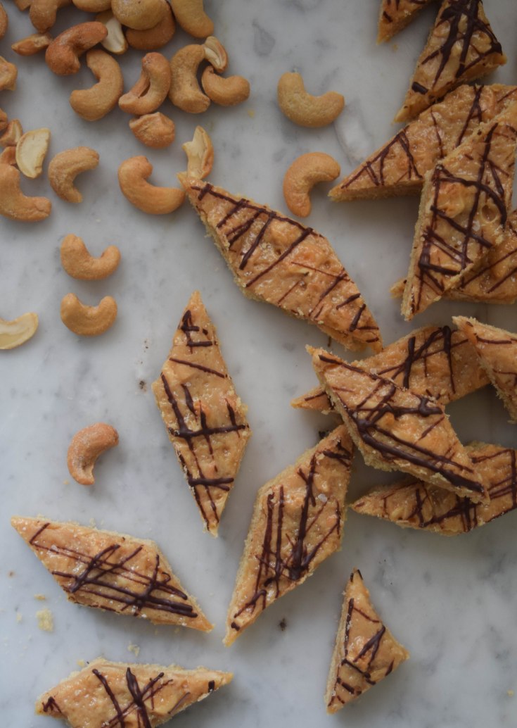 Cashew Toffee Cookies | abagofflour.com