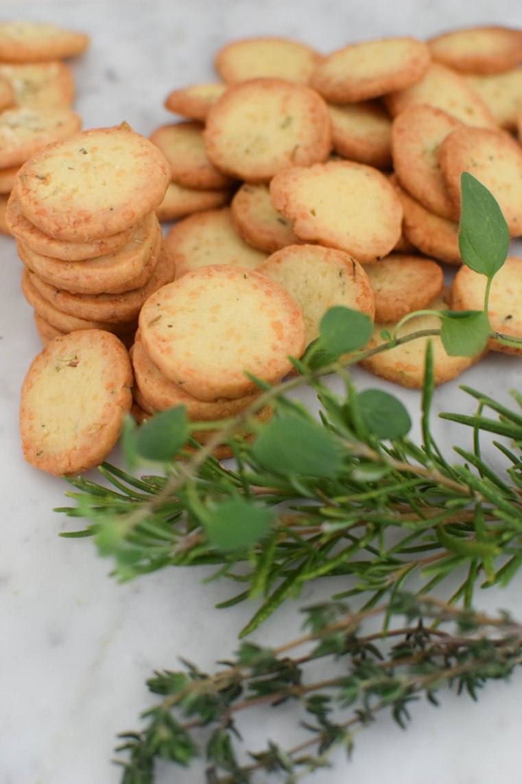 Homemade Parmesan Crackers | abagofflour.com