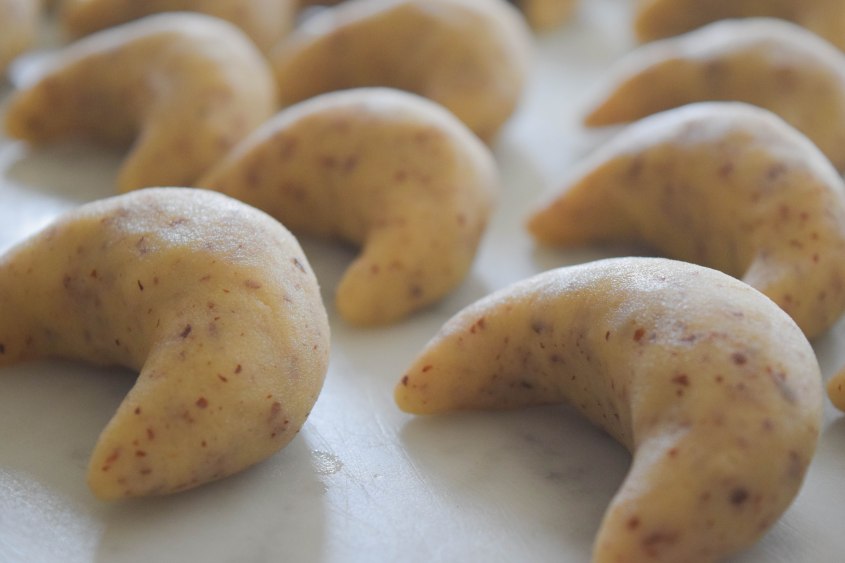 Vanilla Almond Crescent Cookies | abagofflour.com