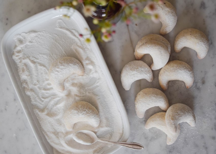 Vanilla Almond Crescent Cookies | abagofflour.com