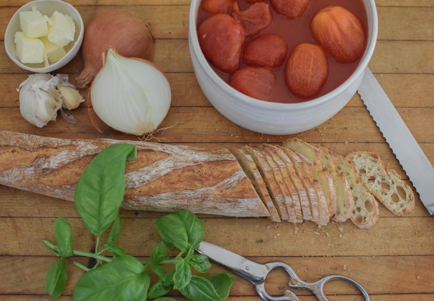 Simple Tomato Soup | abagofflour.com